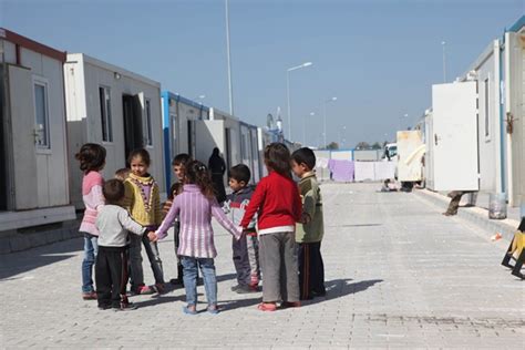Kahramanmaraş dulkadiroğlu konut projesi için başvurular 2 nisan 2021 tarihinde sona ermişti. TOKİ'den Suriyelilere konteyner kentler - Yeni Akit