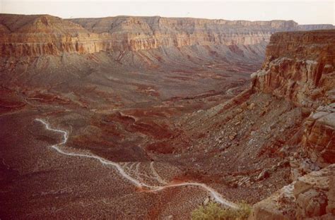 Supai Un Village Indien Isolé à Lintérieur Du Grand Canyon