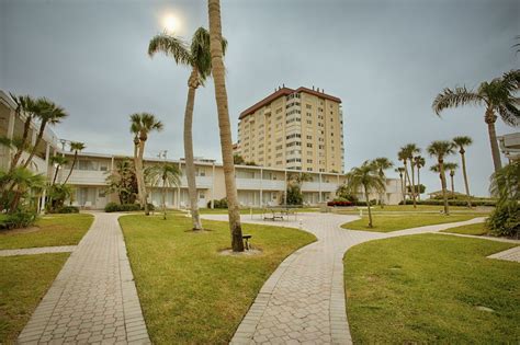 Sandcastle Resort at Lido Beach: 2019 Room Prices $120, Deals & Reviews