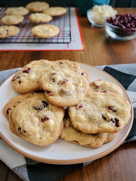 White Chocolate Chip Cookies With Cranberries My Homemade Roots