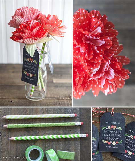 Maybe you would like to learn more about one of these? 20 DIY Paper Flowers To Craft This Weekend