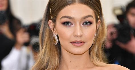 Gigi Hadid Wore Eyeshadow From A Not Yet Released Maybelline Palette At