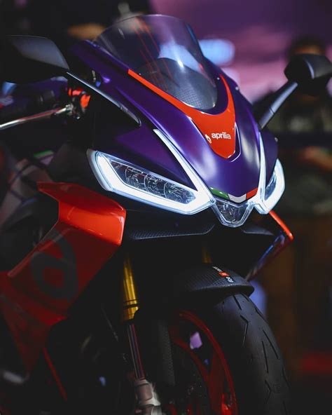 Non ci sono dubbi sul fatto che in pista la nuova ducati panigale v4s offra prestazioni sconvolgenti. Pin by Eric Smith on cool bike in 2020 | Aprilia, Sports ...