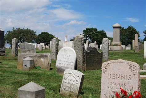 «you don't take love, you give it you can't change what is written so when fate cries, you listen…» This Is The Difference Between 'Graveyard' And 'Cemetery ...
