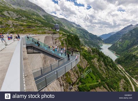 Richard hammond explains how the turbines in austria's kölnbrein dam manage to be 92% efficient, supplying electricity to. Airwalk, Malta power plant, Koelnbrein Dam, Maltatal, Hohe ...