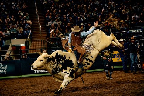 Meet Tina Battock The Colorado Mom Dominating The Sport Of Professional Bull Riding Vogue