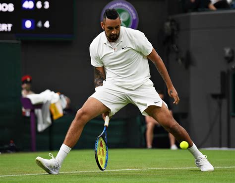 Wimbledon 2021 Nick Kyrgios Vs Ugo Humbert Suspended In Fifth Set Due