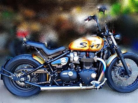 Specifically made for the triumph bonneville bobber 2016 to now (we still have optional seat custom made by pu leather that cheaper more). TRIUMPH BOBBER 2 in 1 SEAT pillion cushion Long Seat ...