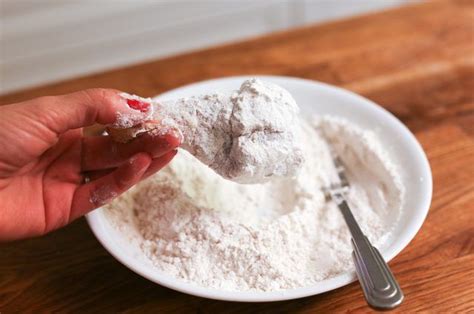 Oil + salt + egg + cornstarch. How to Fry Chicken With Corn Starch in 2020 (With images ...