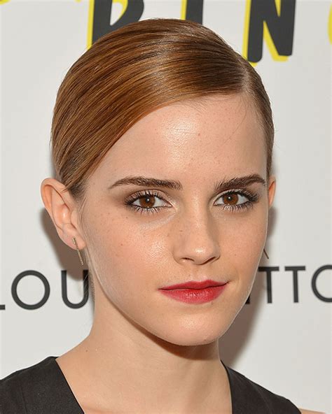 News Emma Watson Beauty Product Hoarder Taylor Swift