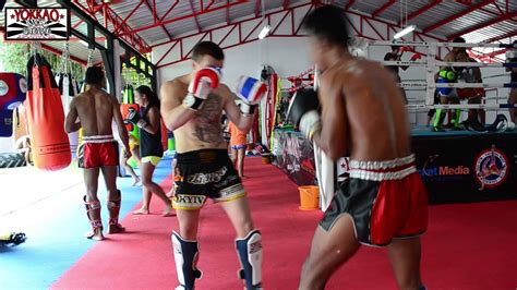 singdam muay thai sparring at yokkao training center bangkok yokkaoboxing youtube