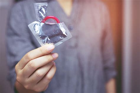 The Pros And Cons Of Spermicidal Lubricant External Condoms