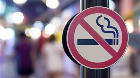 Smoking No Longer Allowed In New York City Public Housing Abc7 New York