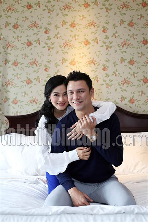 Potret Kemesraan Christian Sugiono Dan Titi Kamal Selama 10 Tahun Menikah