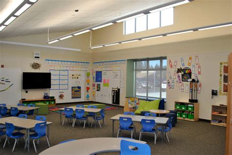New Modular Kindergarten Building Replaces Portable Classrooms