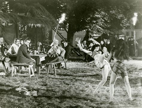 The cat fight from Bond movie From Russia With Love, Martine Beswick