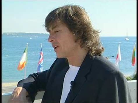 Gustavo studied at the colegio la salle. Interview with Gustavo Bermudez_es - YouTube