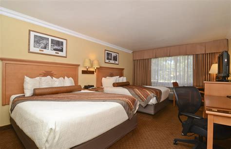 This hotel is 1 mi (1.6 km) from wild west junction and 1.6 mi (2.6 km) from kaibab national forest headquarters. Best Western Premier Grand Canyon Squire Inn | Grand ...