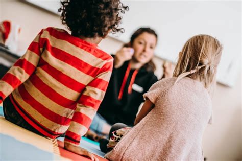 Comment Initier Son Enfant La Musique Sonart Music School