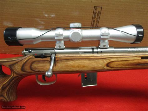 Savage 93r17 Btvss 17 Hmr Bolt Rifle Wscope Bipod Excellent Condition