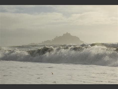 Marazion Beach Cornwall Storm Scenes Waves And Surf Images