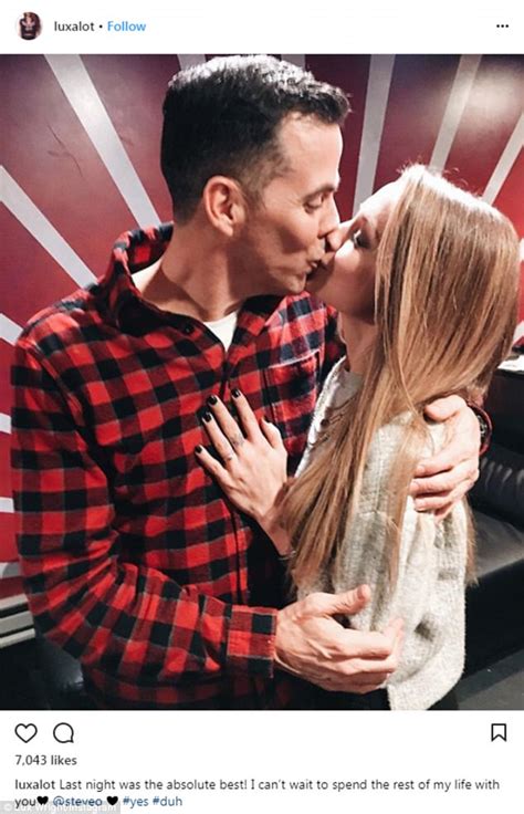 Steve O Gets Engaged To Girlfriend Lux Wright Daily Mail Online
