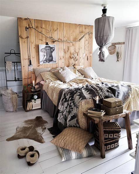 We rounded up the best boho bedroom ideas from our favorite designers that you'll want to copy asap. Pin by Jaycee on Bohemian Bedroom | Home decor bedroom ...