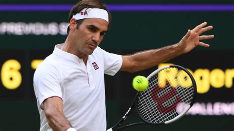 Wimbledon 2018 Roger Federer Cruises Into Fourth Round