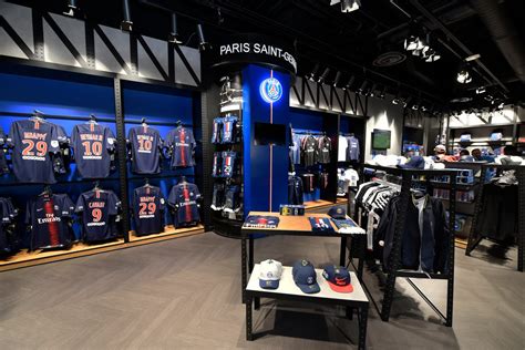 Latest psg news from goal.com, including transfer updates, rumours, results, scores and player interviews. Le PSG a ouvert une nouvelle boutique à Tokyo