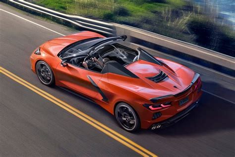 Novo Corvette Conversível Tem Teto Rígido Pela Primeira Vez Na História