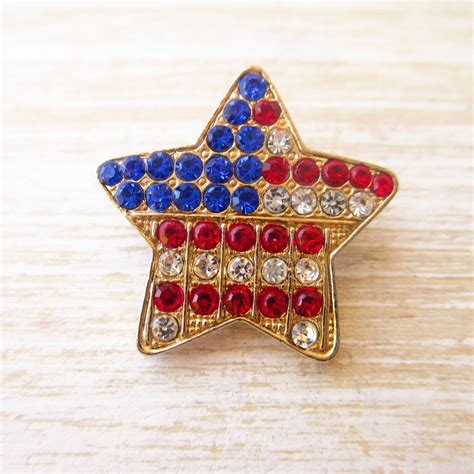 Patriotic Star Pin Brooch Vintage Enamel Rhinestone Pin Red Etsy