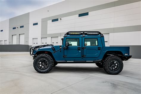 Hummer H1 Hardtop Conversion