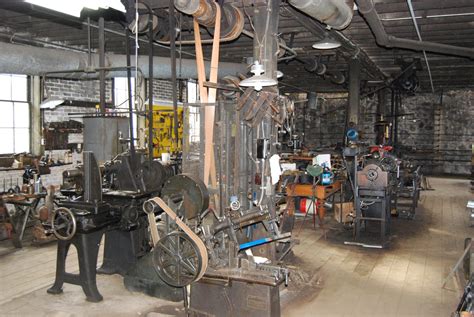 Vintage Shop Equipment Wisconsin Machine Shops Are Real Life Relics