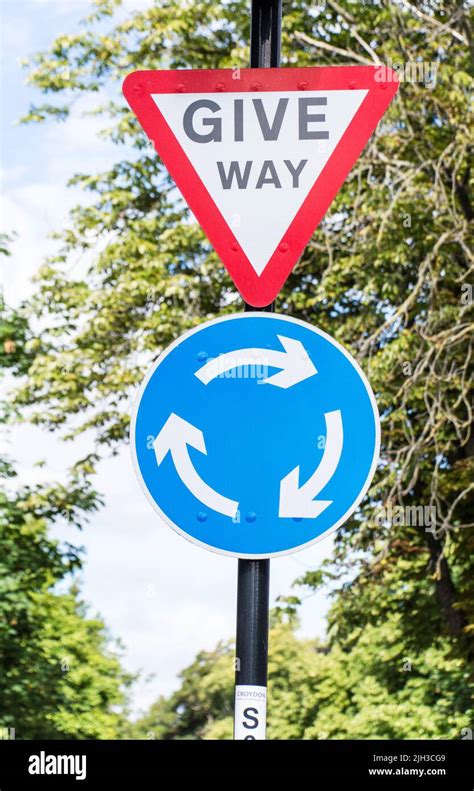 Give Way Traffic Road Sign Hi Res Stock Photography And Images Alamy