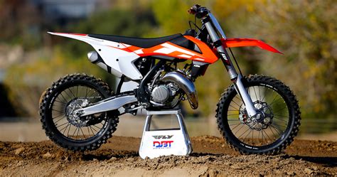 Check out this fantastic collection of ktm dirt bike wallpapers, with 41 ktm dirt bike background images for your desktop, phone or tablet. 2016 KTM 150SX - Dirt Bike Test