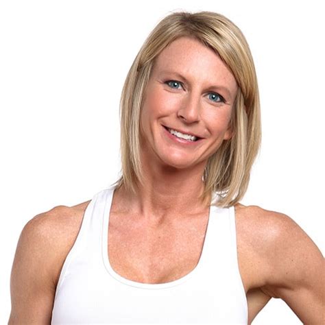 Jennifer Jacobs Trains With Women S Fitness Expert Julie Lohre