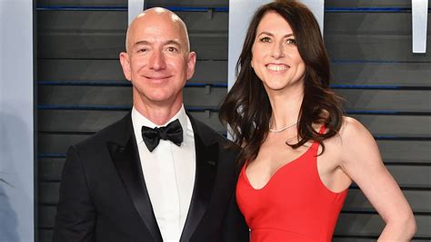 Jeff Bezos Wife Mackenzie To Get 35 Billion Stake In Amazon In