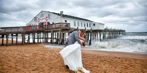 Outer banks productions opened for business in 2005 and has been a part of close to 800 weddings and close to that amount of family portraits! Hilton Garden Inn Outer Banks Kitty Hawk Weddings | Get ...
