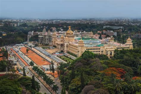 10 Best Places To Stay In Bangalore For Tourists Treebo Blog