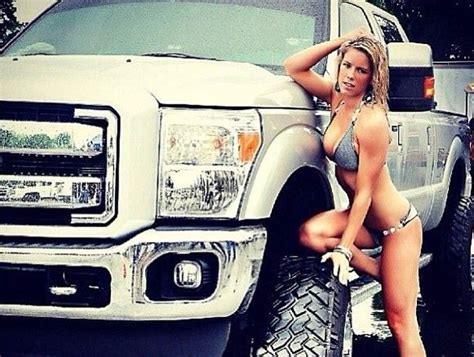 4 Sexiest Vehicle Types Woman Want Men To Drive Urbasm