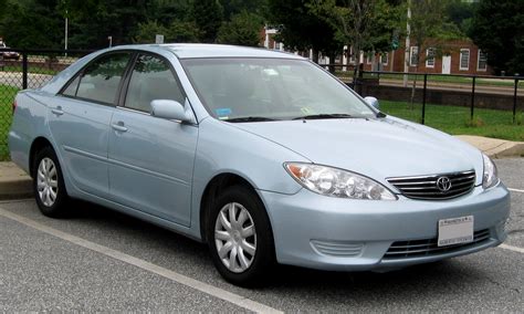 2005 Toyota Camry - Information and photos - MOMENTcar