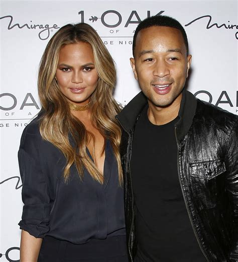 Chrissy teigen refused to suffer in silence. Chrissy Teigen pregnant - Young Hollywood