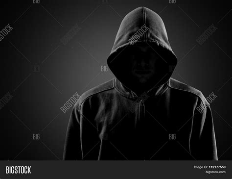 Nov 18, 2020 · rap and hip hop may be been seen by many as just street music, but amidst the number of rap songs about love, sex, guns, and money, there are some that have very powerful verses. Imagen y foto Hooded Gangster (prueba gratis) | Bigstock