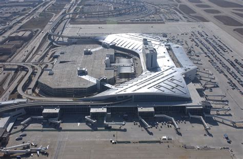 Dfw Airport Terminal D Aerial La Fuess Partners La Fuess Partners