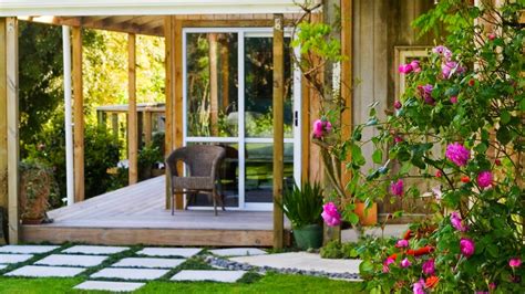 The online guides will tell you to locate a rain garden 10 feet from your house and at a natural low spot. Small Homes and Small Gardens - Marvelous ideas - YouTube