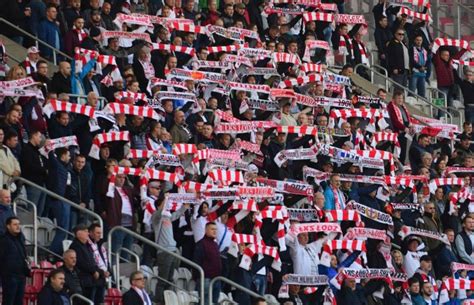 Gks tychy, zawisza bydgoszcz, górnik wałbrzych, resovia rzeszów. Kibice ŁKS-u Łódź ufundują dzieciakom karnety! - Kibice.net