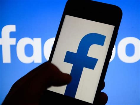 Cambridge Analytica Facebook risque une amende record aux États Unis