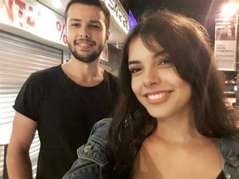 Sevgilimin eski sevgilisi peşimizi bırakmıyor? - KizlarSoruyor