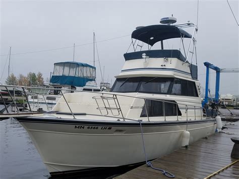 Bluefin bay's surfside on lake superior, which replaced the old surf side resort near tofte, rents luxury townhomes and includes a pool/spa complex it includes four rustic cabins on mic mac lake. Lake Superior Charter Fishing Boats Duluth charter boats ...