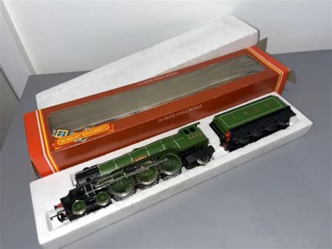 HORNBY R OO GAUGE LNER CLASS A STEAM LOCO FLYING SCOTSMAN No Boxed